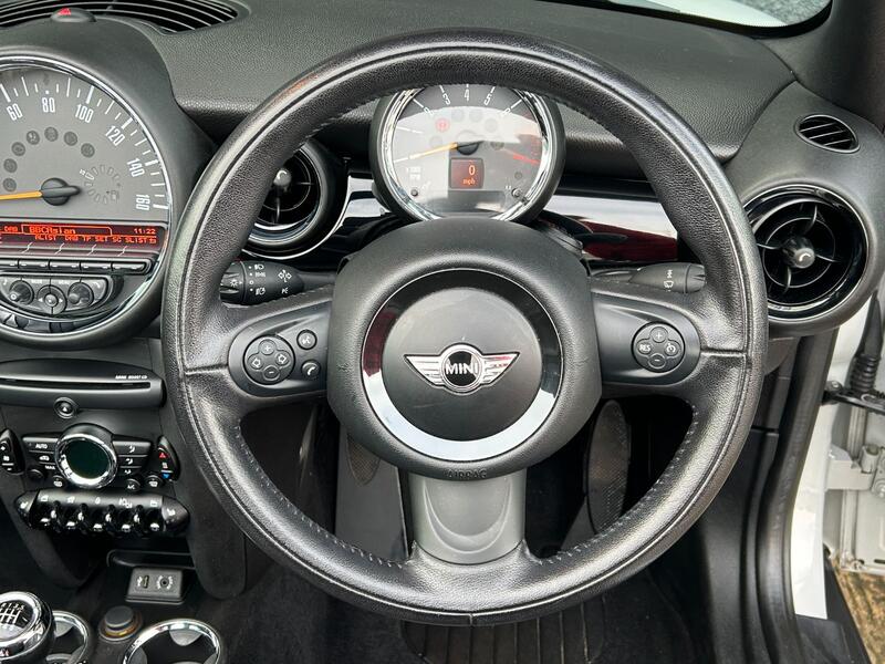 MINI CONVERTIBLE