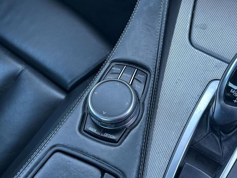 BMW 6 SERIES