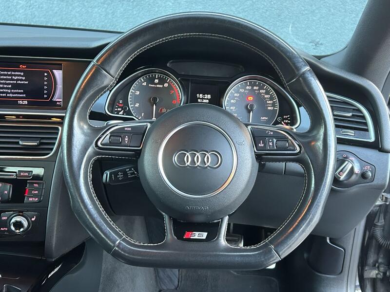 AUDI S5