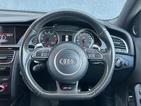 AUDI RS4