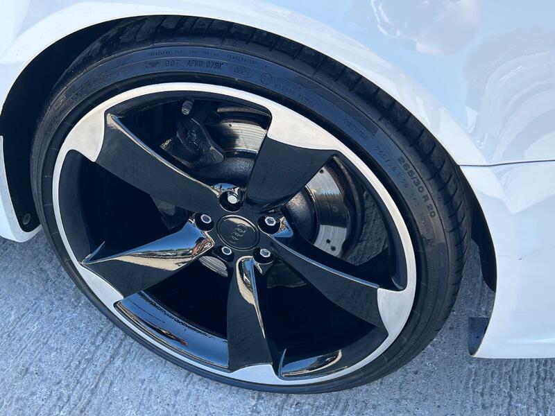 AUDI RS4