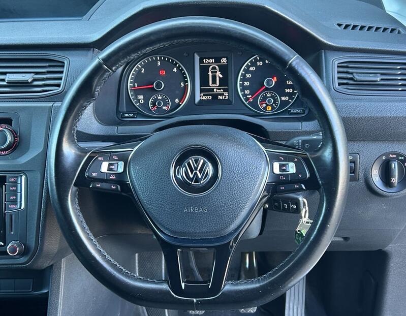 VOLKSWAGEN CADDY