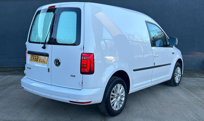 VOLKSWAGEN CADDY