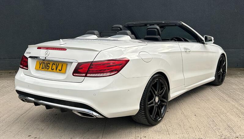 MERCEDES-BENZ E CLASS