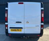 VAUXHALL VIVARO
