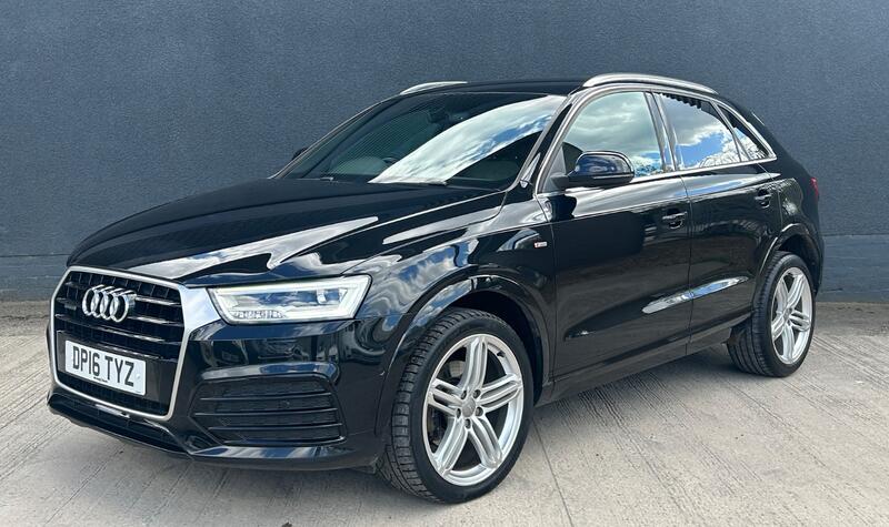 AUDI Q3