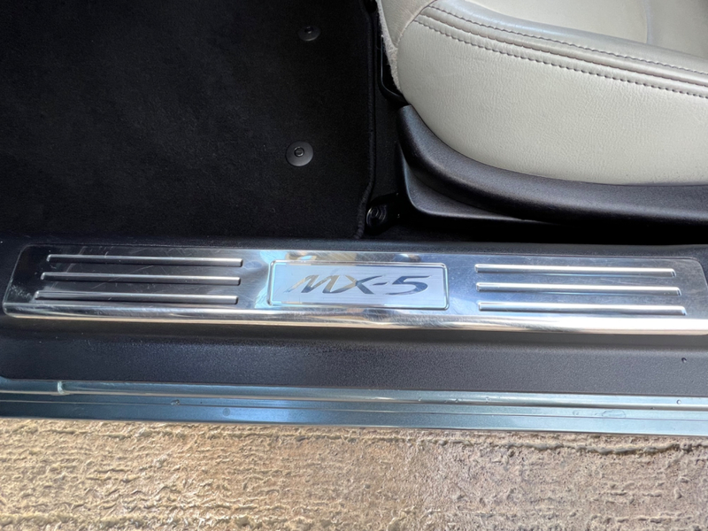 MAZDA MX-5