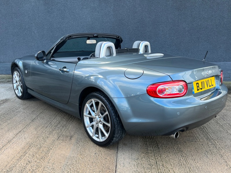 MAZDA MX-5