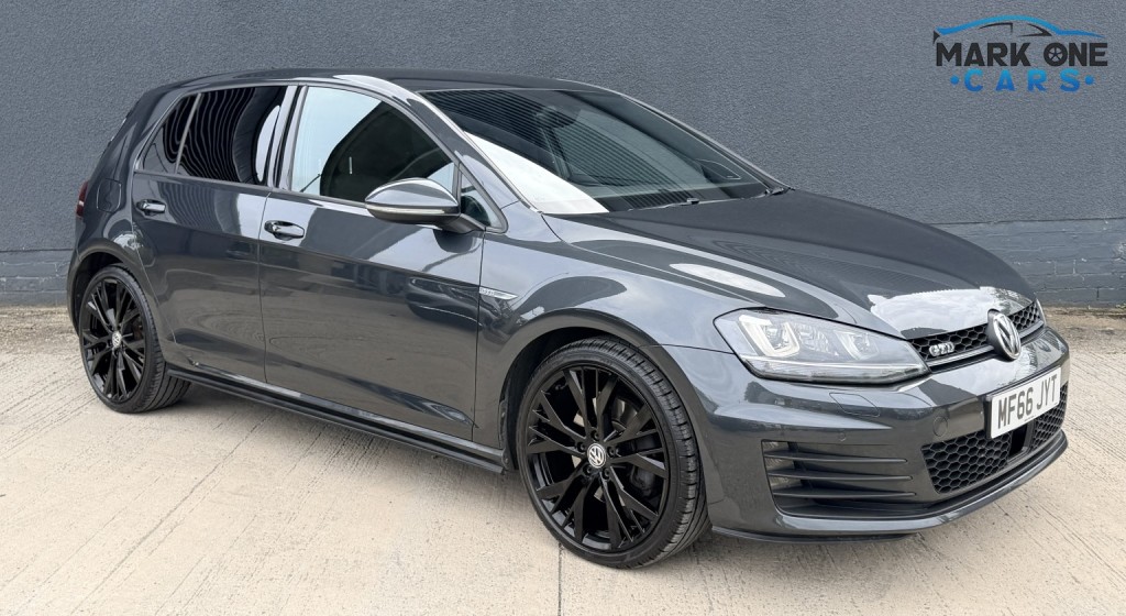 2016 Volkswagen GOLF