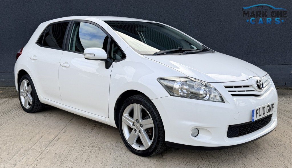 2010 Toyota Auris
